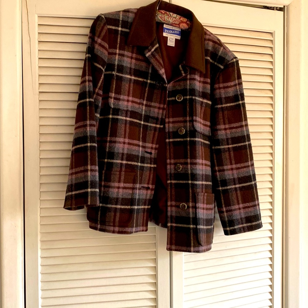 Beautiful size 10 vintage made in USA jacket